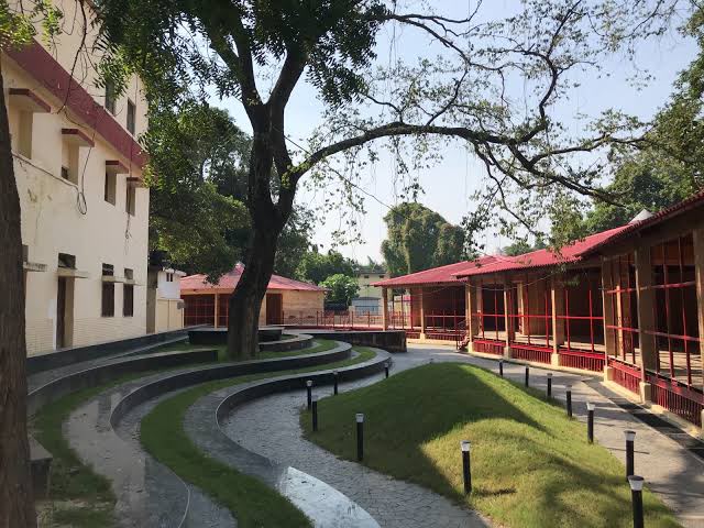 Nirala Art Gallery